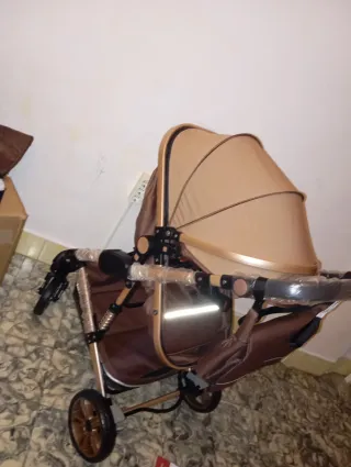 Carrito de bebé y silla de coche