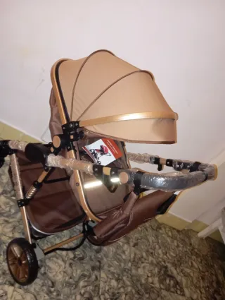 Carrito de bebé y silla de coche