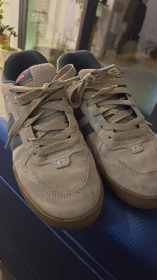 Zapatillas Globe Beige/Marrón