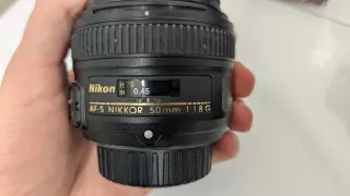 Nikon D3400 + Objetivos 18-105 y 50mm 1.8G + Extra