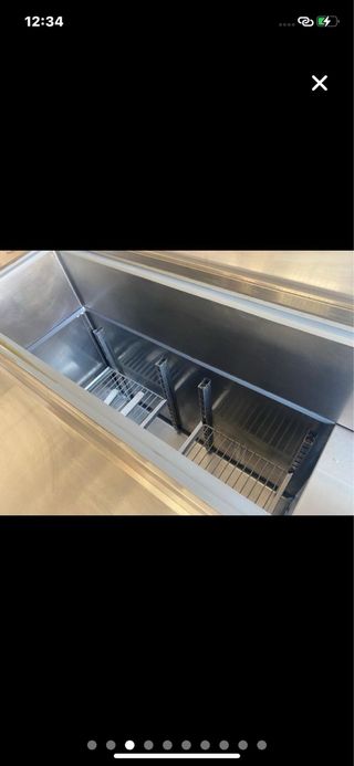 Mesa refrigerada ensaladas de la marca Infrico mod