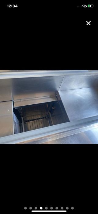 Mesa refrigerada ensaladas de la marca Infrico mod