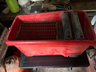 Cubo Rubi 24L con ruedas