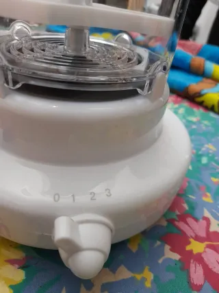 Máquina para calentar salchichas y huevos