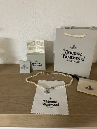 Collar Lucrece Perlas Vivienne Westwood Plata