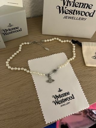 Collar Lucrece Perlas Vivienne Westwood Plata