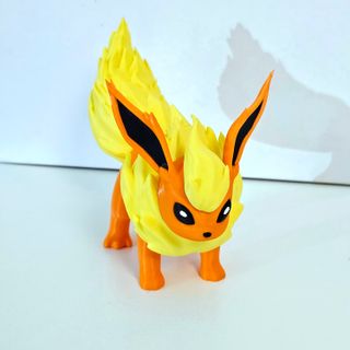 FLAREON Figura Pokemon