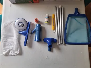 Depuradora Bestway + Kit Limpieza Piscina