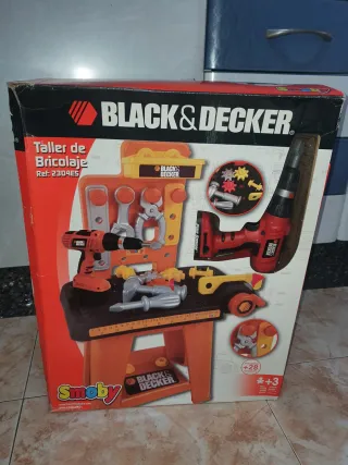Banco de trabajo Black & Decker Smoby