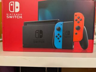 Nintendo Switch con accesorios
