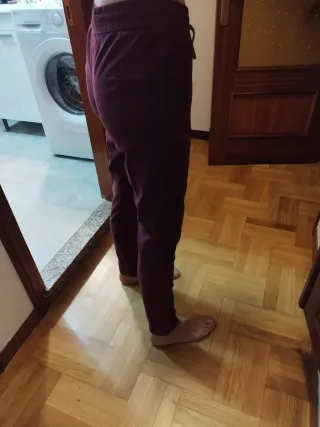 Pantalones Amichi granate Talla M