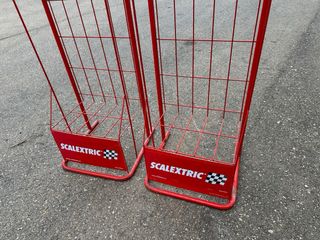 Estantería expositora Scalextric