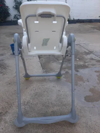 Trona Brevi Blanca y Gris