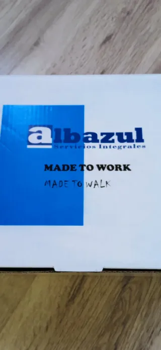 Zapato Sanitario Blanco Talla 36 NUEVO