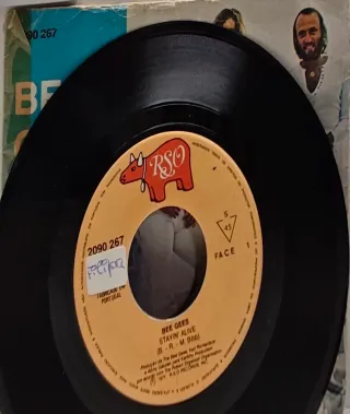 Bee Gees y Joe Cocker singles