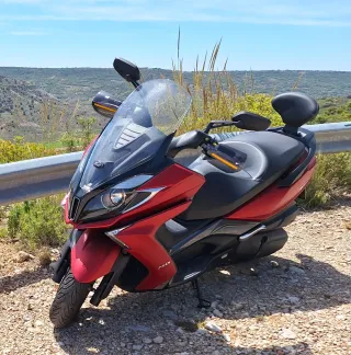 Kymco Super Dink 350i TCS Roja 2021