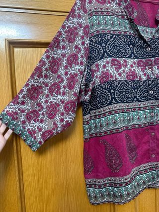 Blusa estampada multicolor