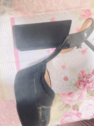 Tacones Zara Talla 39 Negros