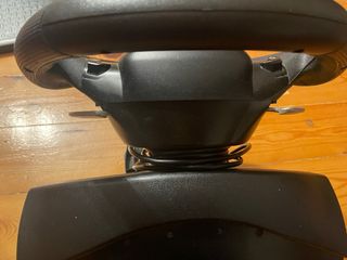 Volante y Pedales Thrustmaster T80 Ferrari