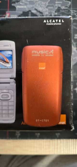 Alcatel OT-C701 Naranja y Blanco