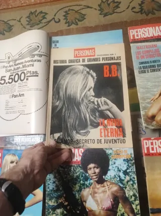 REVISTAS 1973 PERSONAS