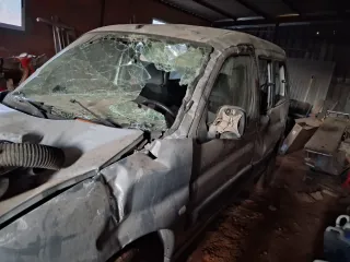 Motor Citroen Berlingo 2002