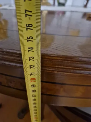 Mesa y 4 sillas comedor madera