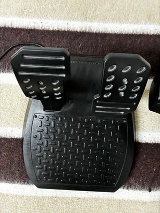 Volante Thrustmaster Ferrari Gen 2