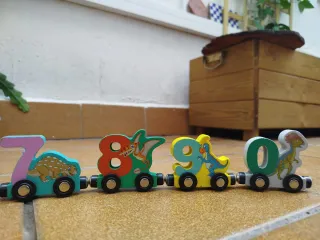 Tren madera números y dinosaurios jug. educativo