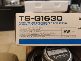 Altavoces Pioneer TS-G1630