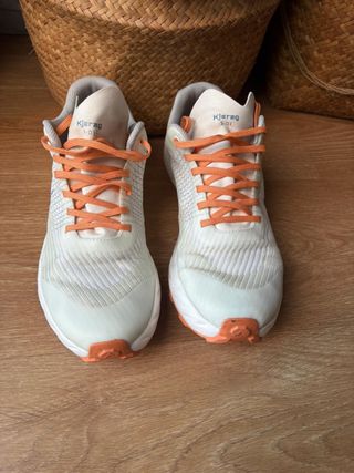 Zapatillas Normal Blancas y Naranja