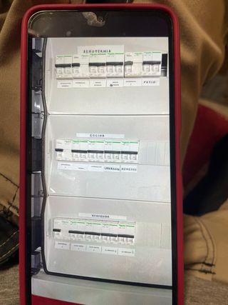 Tecnólogo electricista