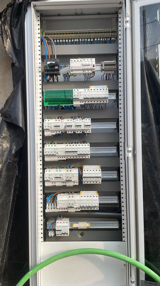 Tecnólogo electricista