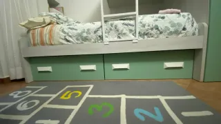 Cama tren con armario y regalo mesa