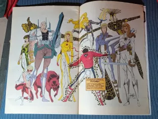 LOTE COMICS "Días del Futuro Presente"