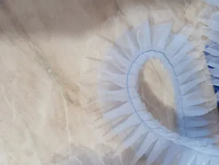 Nastro tulle azzurro plissettato