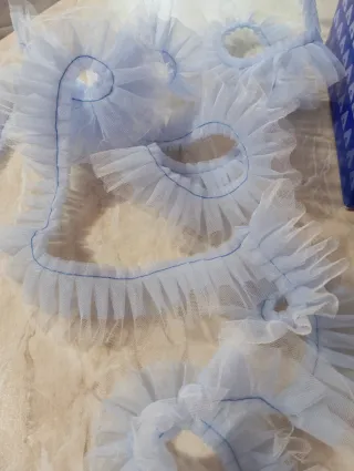 Nastro tulle azzurro plissettato