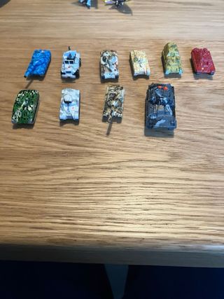 Lote 6 Tanques y Carros de Combate Micromachines