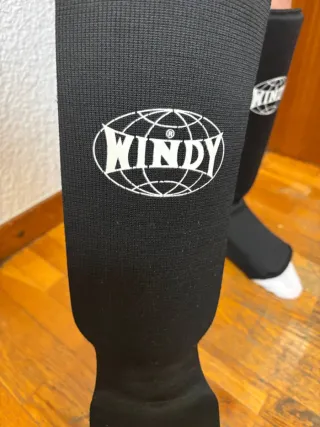 Espinilleras Windy Talla M Kickboxing K1 Muay Thai