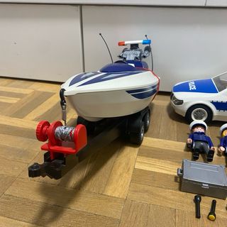 Lote Playmobil Policía: Barco, Coches y Figuras