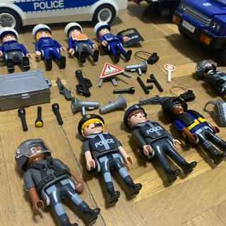 Lote Playmobil Policía: Barco, Coches y Figuras