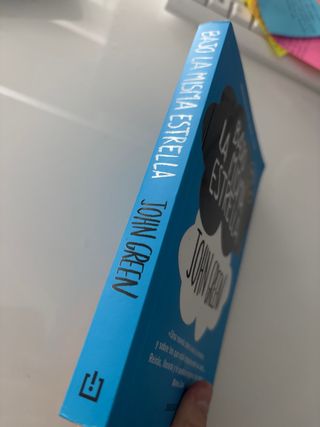 Bajo la misma estrella