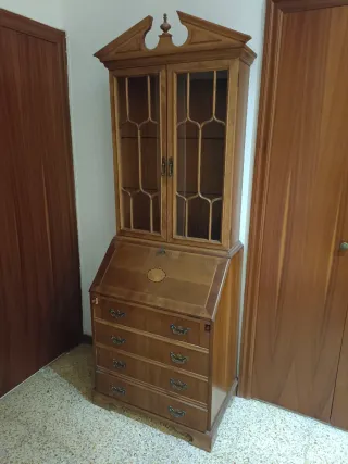 Mueble secreter vintage madera y cristal