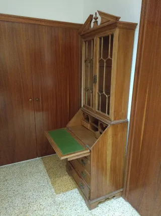 Mueble secreter vintage madera y cristal