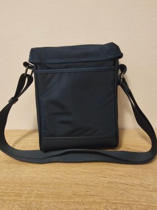 Bolso Calvin Klein. Nuevo