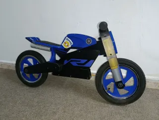 Bicicleta de equilibrio Yamaha R6