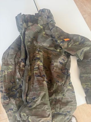 mimetas,mono trabajo, pantalón d esquí y intemperi