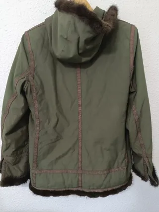 Chaqueta Georges Rech verde con pelo