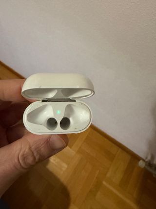 Estuche Carga AirPods A1602 Blanco