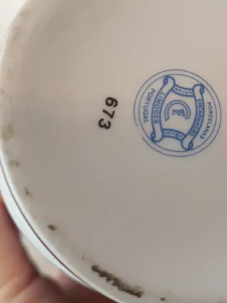 Potes em Porcelana Azul com Flores